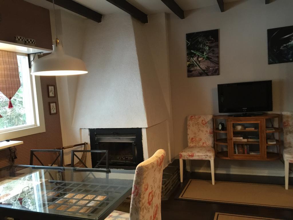 Box Bed & Breakfast מראה חיצוני תמונה