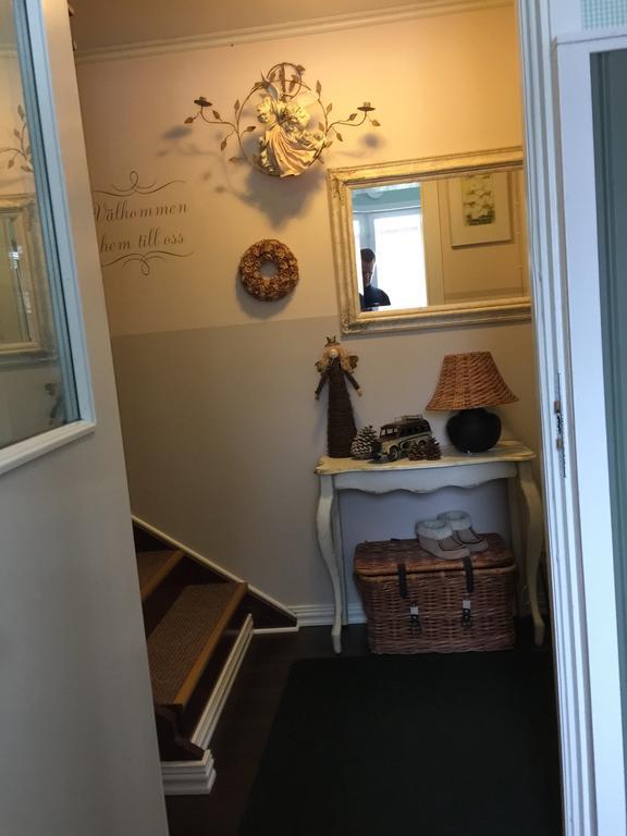 Box Bed & Breakfast מראה חיצוני תמונה