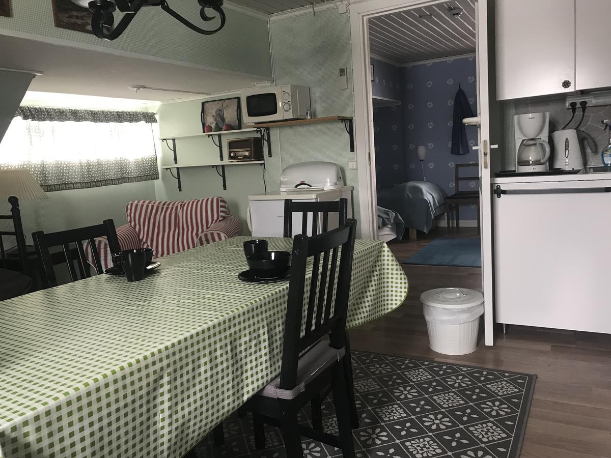 Box Bed & Breakfast מראה חיצוני תמונה