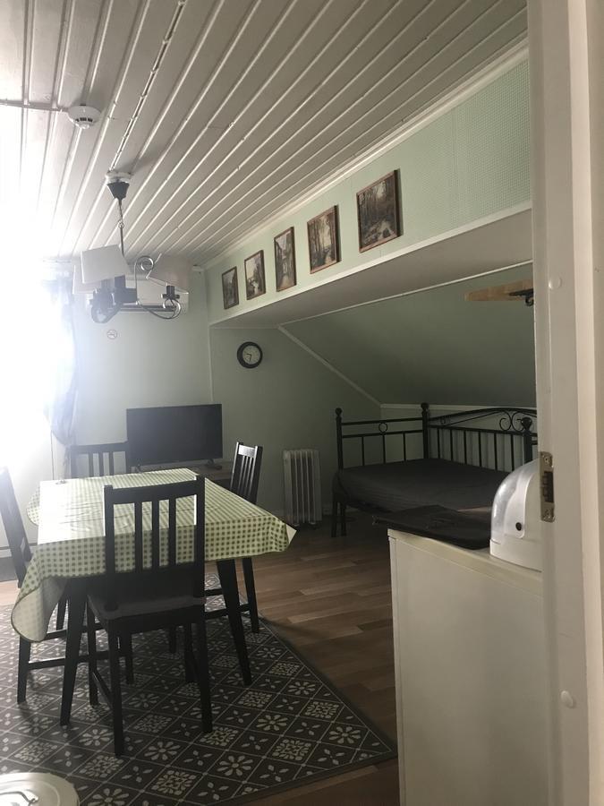 Box Bed & Breakfast מראה חיצוני תמונה